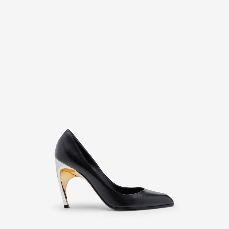 Alexander McQueen Women's Black Armadillo Pump - 9.5 (Sheepskin)